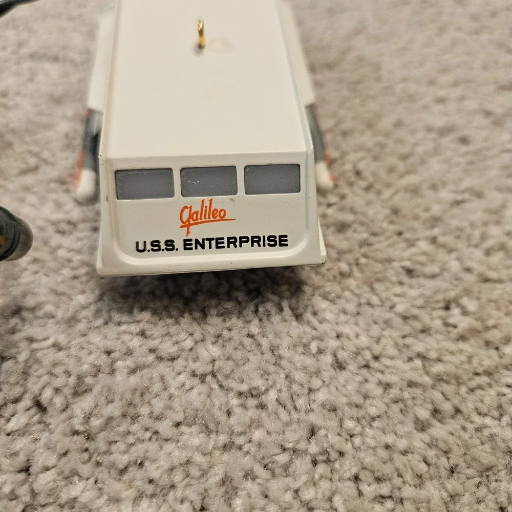 Hallmark 1992 Star Trek Shuttlecraft Galileo Ornament‎ Light Works No Sound